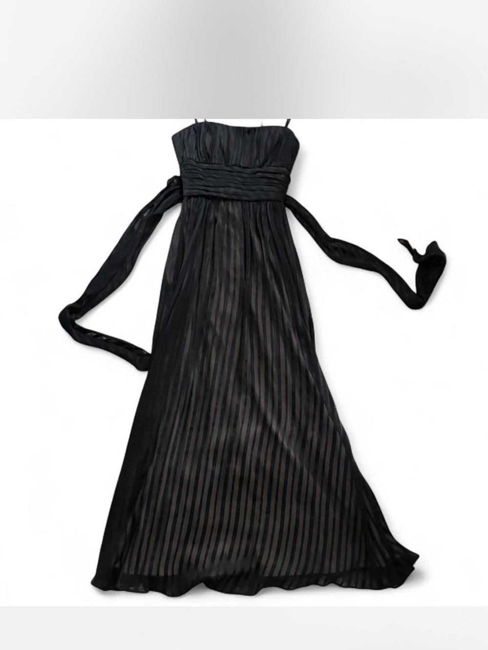 Stunning BCBGMAXAZRIA Strapless Shadow-Stripe Formal Gown